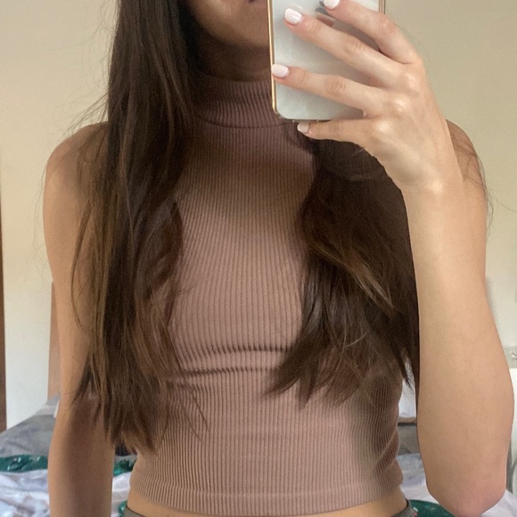 ZARA SEAMLESS LIGHT PINK MOCK NECK TOP - Picture 3 of 6